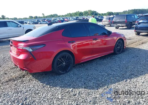 2022 Toyota Camry Xse z USA, uszkodzony, nr VIN 4T1K61AK4NU067094